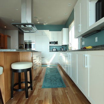 Light Maple Stained Cabinet on Island
