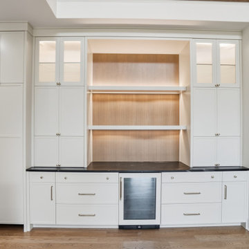 Custom Frameless Kitchen Paint and stain combination-skinny shaker