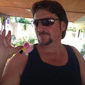 Thommy Hughes's photo