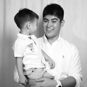 Mikee Arcega's photo