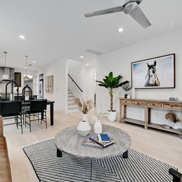 4607 Santa Anna - Aspen White Oak