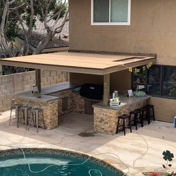 Built In BBQ and Patio Cover