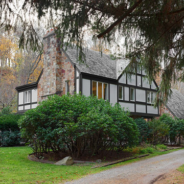 Artisan Tudor with Quartersawn Oak and Custom Butcher Block