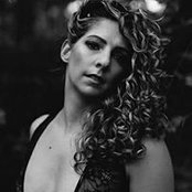 Chloe Sherr's photo