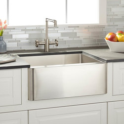 24" HAZELTON STAINLESS STEEL FARMHOUSE SINK - Kitchen Sinks