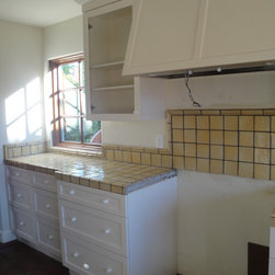 Mediterranean Kitchen - Kitchen Cabinetry