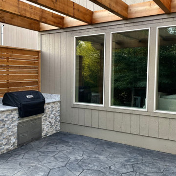 Outdoor Kitchen