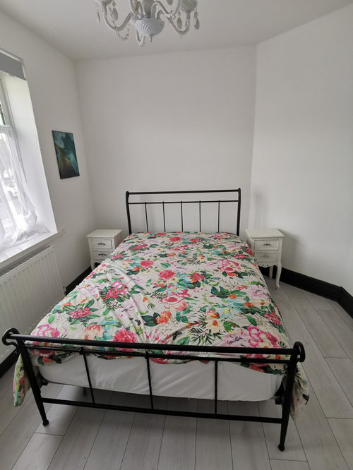 Is it OK to step a bed away from the wall?? Houzz UK