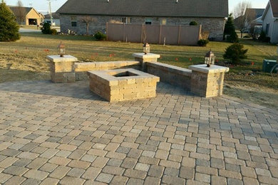 Paver Patio with Fire Pit and Seat Walls