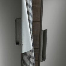 handles
