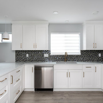 Multigenerational Home/Basement Suite New Westminster