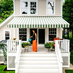 Outdoor sun shades for porch