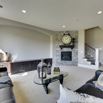 5650 Comstock