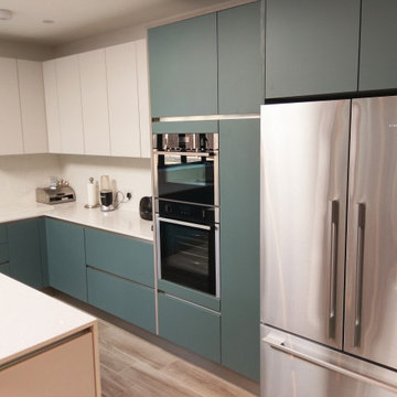 Sleek Kitchen Design in Headstone By  Kudos Interior Designs