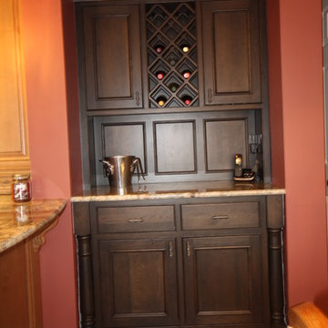 Traditional Style Kitchen with a Natural Color Palet