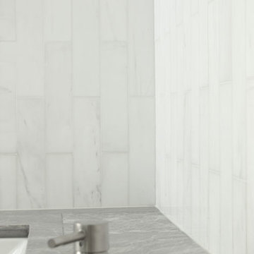 Glacier White (Polished)