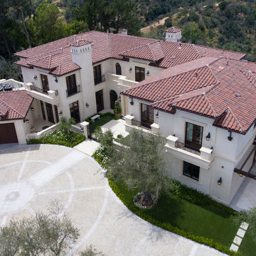Benedict Canyon Drive