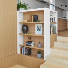 Shelves/Storage