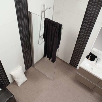 Laminated DIY shower and tub wall panels