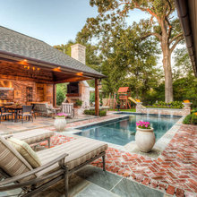 Outdoor Kitchen