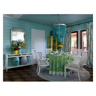 Дом на Волге - Beach Style - Dining Room - Moscow - by Марина Жукова ...