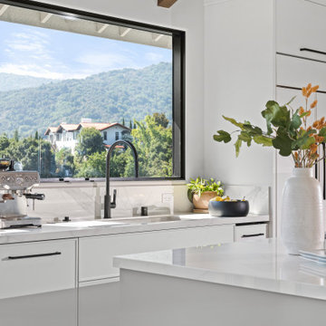 Peninsula: Los Altos Hills Renovation | Modern Artisan Elegance