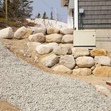 White Point - Paver Patio, Retaining wall, Hardscaping.