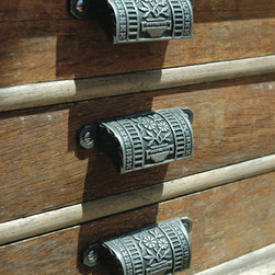 Hardware - Cabinet And Drawer Handle Pulls