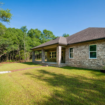 Mill Creek Farms Model Home in Baker, FL