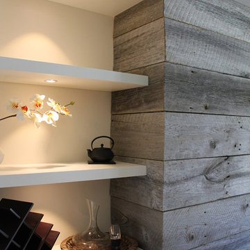 Harris Avenue - Family Room
