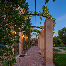 Outdoor Kitchen