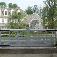 Gate