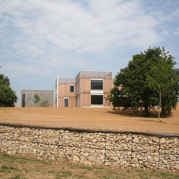 House With No Name