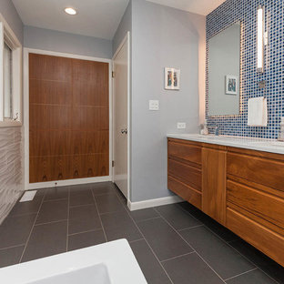 Bäder mit Terrakottafliesen und Quarzit-Waschtisch Ideen, Design