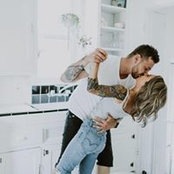 Lindsay Rowe's photo