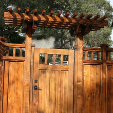 Entry Gate and Fence (Taylor Rise)