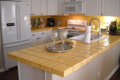 Kitchen photo in Austin