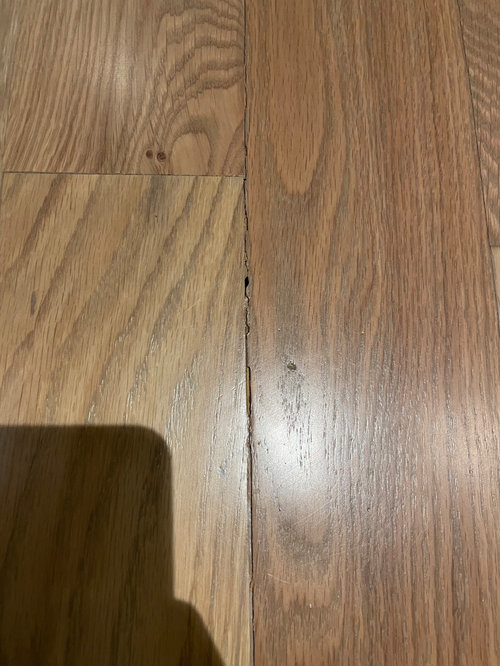 Hardwood Floor Plank Separation Is this normal?