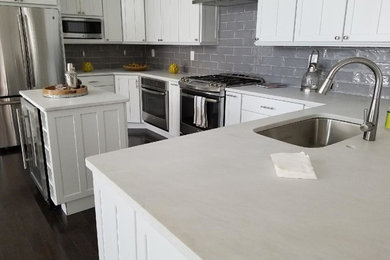 Example of a kitchen design in Baltimore