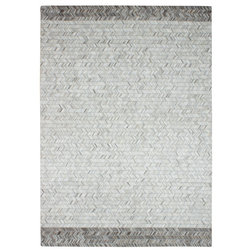 Modern Area Rugs by RUGS IN STYLE INC.