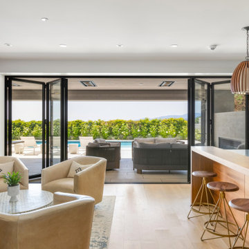 A Califonia Dream in West Vancouver Designed with NanaWall Glass Doors