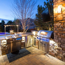 Outdoor Kitchen