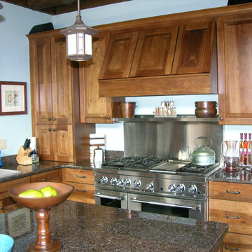 Big Twig Homes. Extreme Home Makeover Katahdin cedar log home