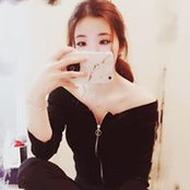 JasmIne Zou's photo