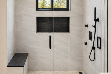 Inspiration for a modern bathroom remodel in San Francisco