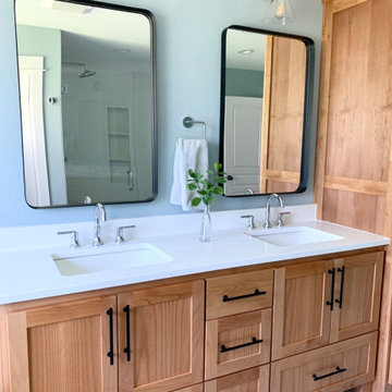 Farmhouse Bathroom
