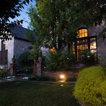 Front Exterior Side View