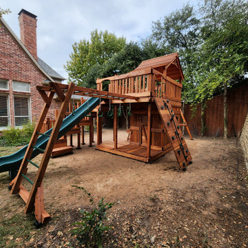 Fort with platform stairs
