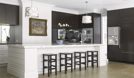 Room of the Week: A Luxurious Kitchen for Entertaining in Style