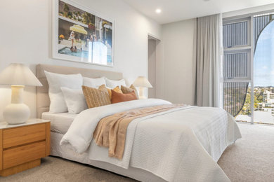 Contemporary bedroom in Brisbane.
